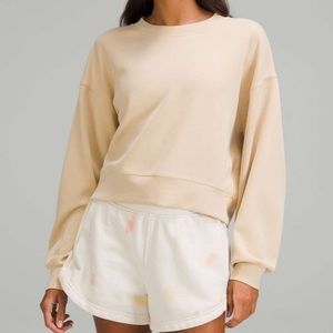 NWOT Lululemon Perfectly oversized softstreme cropped crew in prosecco size 2